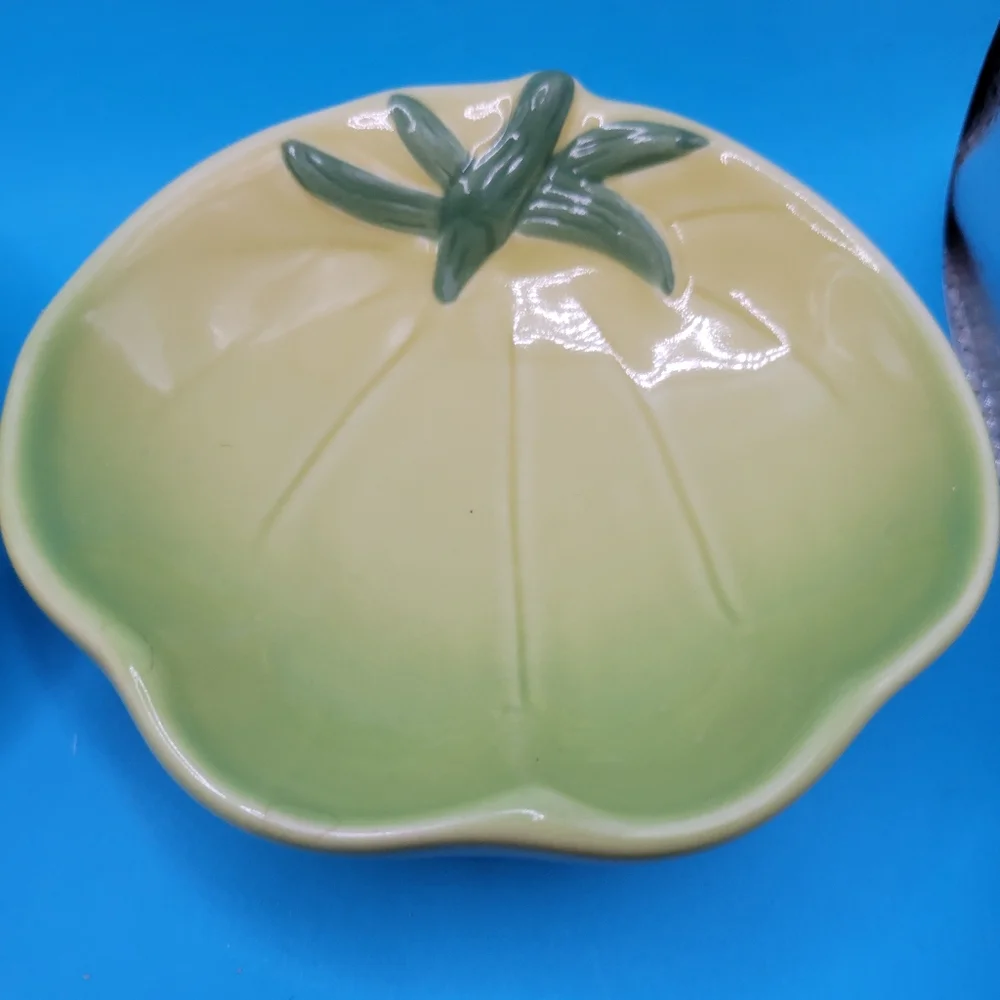 William Sonoma Heirloom Tomato Dishes